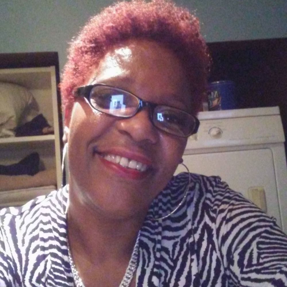 Meet your Posher, Charmagne